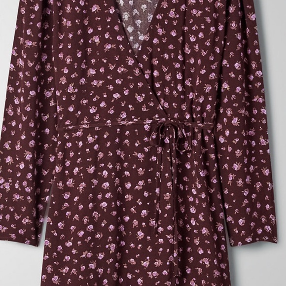 ❤️ floral sunday best wrap mini dress - Picture 2 of 9